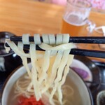 沖縄料理 美ら結 - 麺リフト