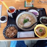 沖縄料理 美ら結 - 沖縄そばセット
