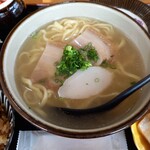 沖縄料理 美ら結 - 沖縄そば