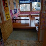 沖縄料理 美ら結 - 小上がり席