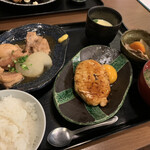 Hakata Ryouritaemon - 日替定食 月見つくねと若鶏の旨煮