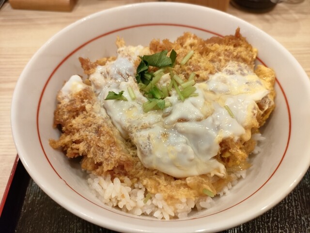 かつさと 東浦店 - 尾張森岡/かつ丼 | 食べログ