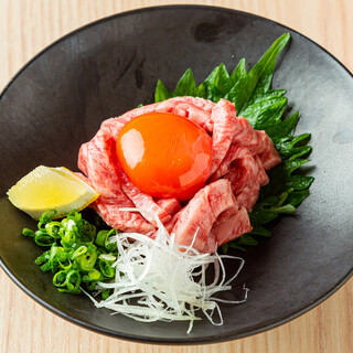 希少部位も生で♪鮮度抜群の贅沢ユッケ