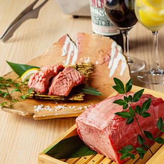 コスパ◎黒毛和牛一頭買いだからこその豊富な部位を堪能！