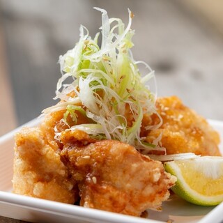 Must eat! Fried chicken or crispy chicken with carefully selected ingredients and seasonings♪