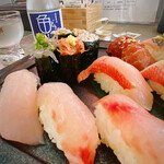 回転寿司 魚どんや - 