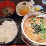 いかり亭 - チキンカツ煮定食