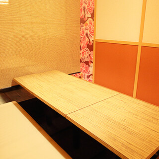 All seats have sunken kotatsu seats ◆ The Japanese-style interior is perfect for dates and banquets ◎ Can be reserved for private use