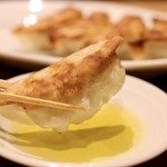 餃子とスパークリング バブルス - スーパーウマーベラス！！