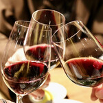 餃子とスパークリング バブルス - ハッピーボジョレーヌーボーで乾杯♪