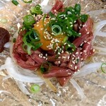 焼肉酒場 ブッチャー - のべ牛ユッケ風