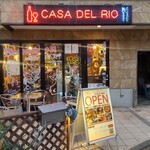 本格スペイン料理＆ステーキハウス　CASA DEL RIO - 外観　テラス席にもきてみたい
