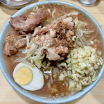 ラーメン富士丸 - 「ラーメン少なめ(ニンニク)」(980円)です