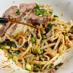 ラーメン二郎 - 赤酢投入～♪