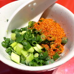 ラーメン二郎 - 待ってる間にカスタマイズ♪