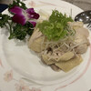 香港海鮮料理 喜楽 - 香港風蒸し鶏　しっとりで皮はぷりぷり