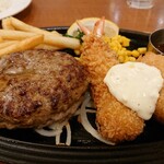 ロイヤルホスト - ハンバーグ&エビフライ&クリームコロッケ。