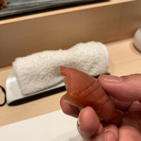 新宿 鮨 よこ田 - 大間だそうです 良い塩梅です