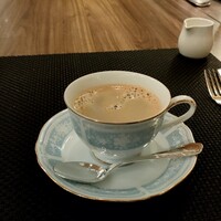 ポム・ダダン - 