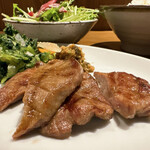 牛たん炭火焼き吉次 - 