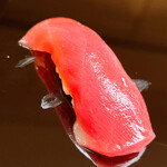 鮨 あらい - 背トロです