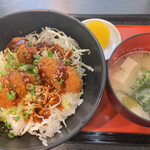信濃庵 - ソースカキ丼　汁物　漬物付き　¥700