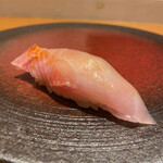 鮨 令歩 - （カウンター）おまかせ 19000円
      握り 金目鯛