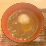 やきとりさんきゅう - 絶品親子丼の味噌汁