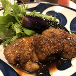 Kanda Godai - まぐろほほ肉ステーキ、揚げなす添え