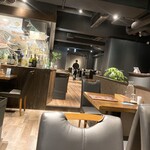 BORDERLESS - 店内