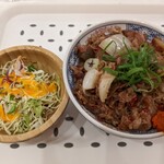 ステーキハウス 肉が一番 - 黒毛和牛バラ肉丼 390円