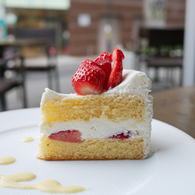 Brasserie BASEL Keio Hachioji Eki Mae Ten