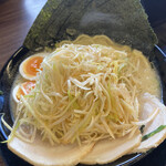 Yokohama Iekei Ramen Ichi Yonya - 