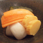 そばの実 一閑人 - ぬか漬け