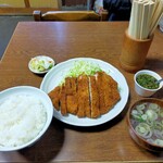 大黒食堂 - 料理写真:ニンタレかつ