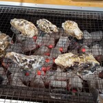 カキの徳栄丸 - 牡蠣(炭焼きテーブル)