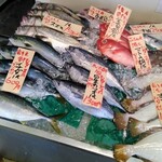 魚幸 - なかなか買えない星カツオ！。