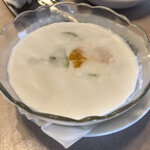 名鉄菜館 - タピオカ入りココナッツミルク