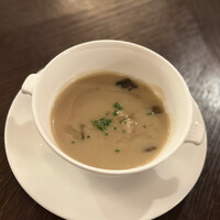 THE CONDER HOUSE - ポルチーニのクリームスープ