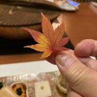 北新地しゃぶしゃぶすき焼き きらく - 秋を満喫するメニューらしいあしらい