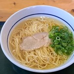 准手打ちな 満福うどん - 伊吹媛いりこらぁ麺(小)