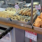 准手打ちな 満福うどん - 天ぷらコーナー