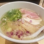 蛤麺しちり - 中華そば　塩　880円