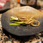 羊SUNRISE - セリの根