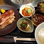 Yakiniku Toraji - 