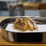 天ぷら 正心庵 - 鯵：梅肉挟み