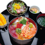 Umai Sushikan - スタミナ海鮮丼