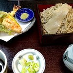 吉祥庵 - 海老天ざる