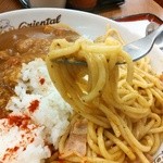 オリエンタルカレー本舗 - 麺リフト