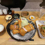 Buta Niku Semmon Ten Tonkatsu Nori - とんかつのり定食（メンチカツ欠品のため、生姜焼きに）